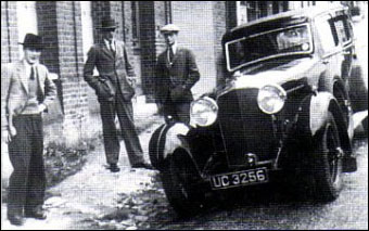 1928 Bentley 4½ Litre Saloon (Weymann)