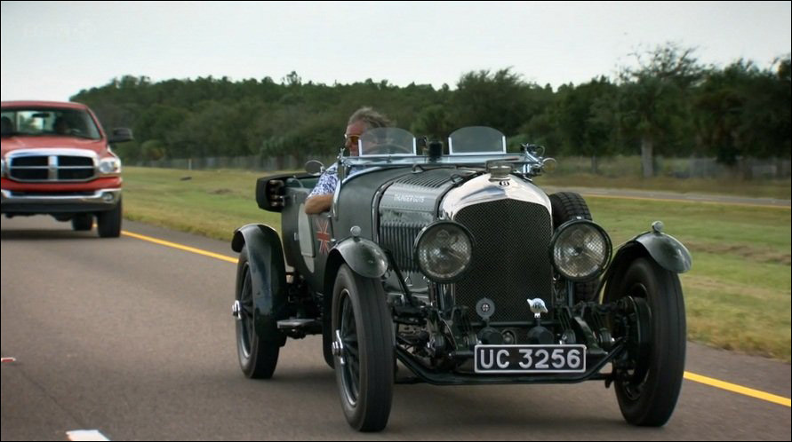 1928 Bentley 4½ Litre Saloon (Weymann)