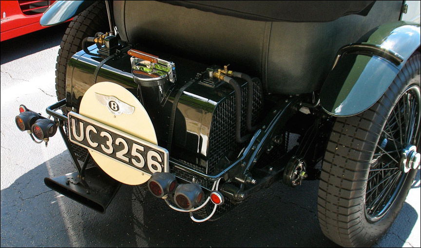 1928 Bentley 4½ Litre Saloon (Weymann)